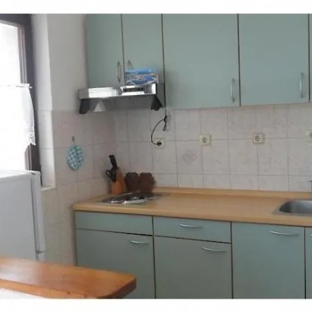 In With Terrace, Air Conditioning, Wi-fi Apartment *
