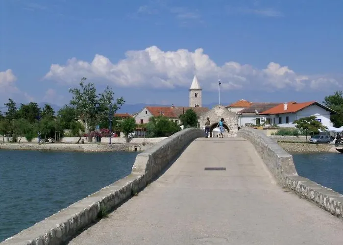 In With Terrace, Air Conditioning, Wi-fi Apartman Nin